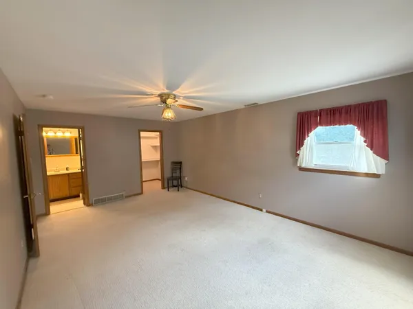 $285,000 | 1400 Sherwood Court, Dearborn, MI 48124