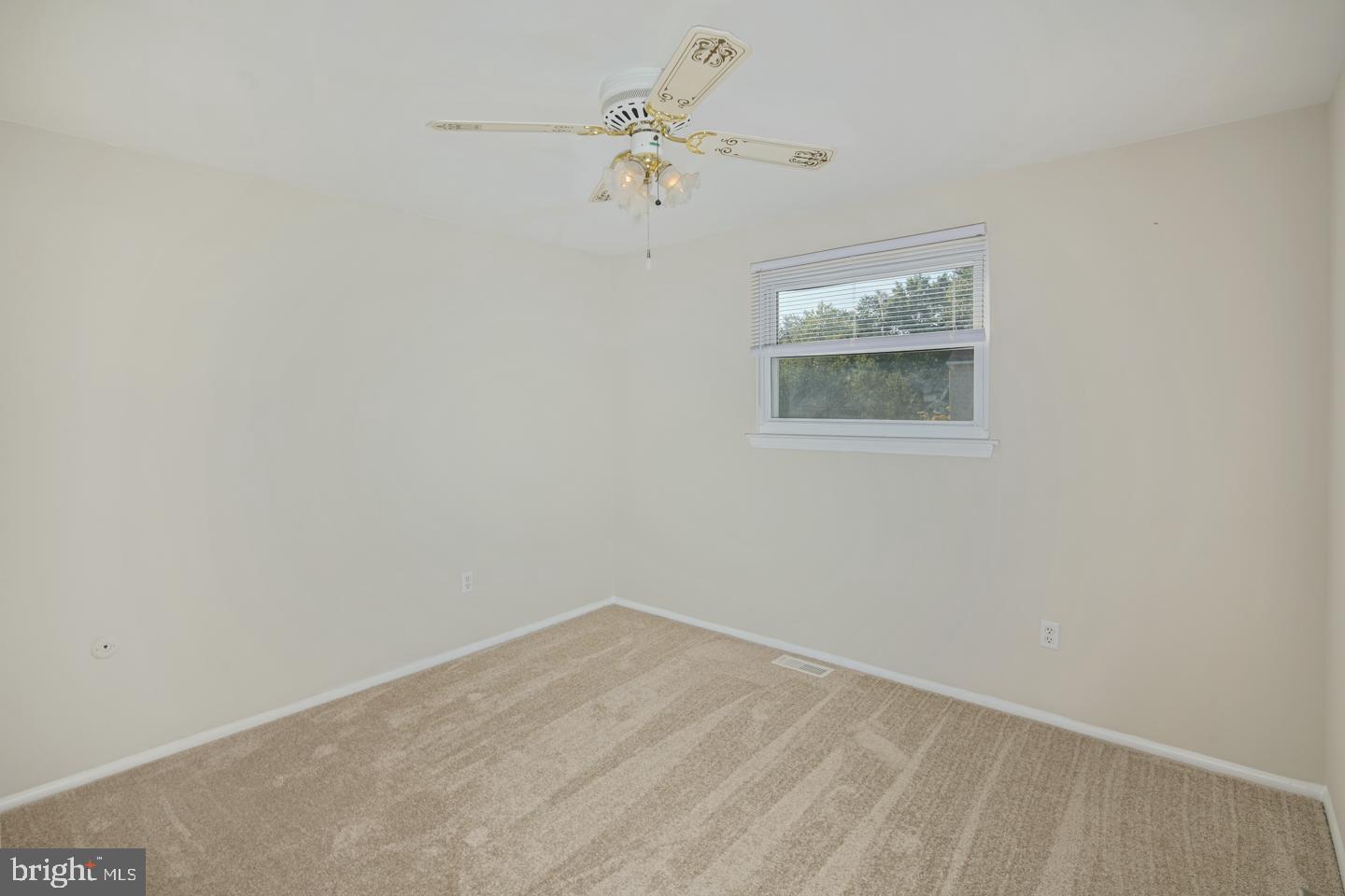180 Forge Road Delran, NJ 08075 - Photo 14 of 27