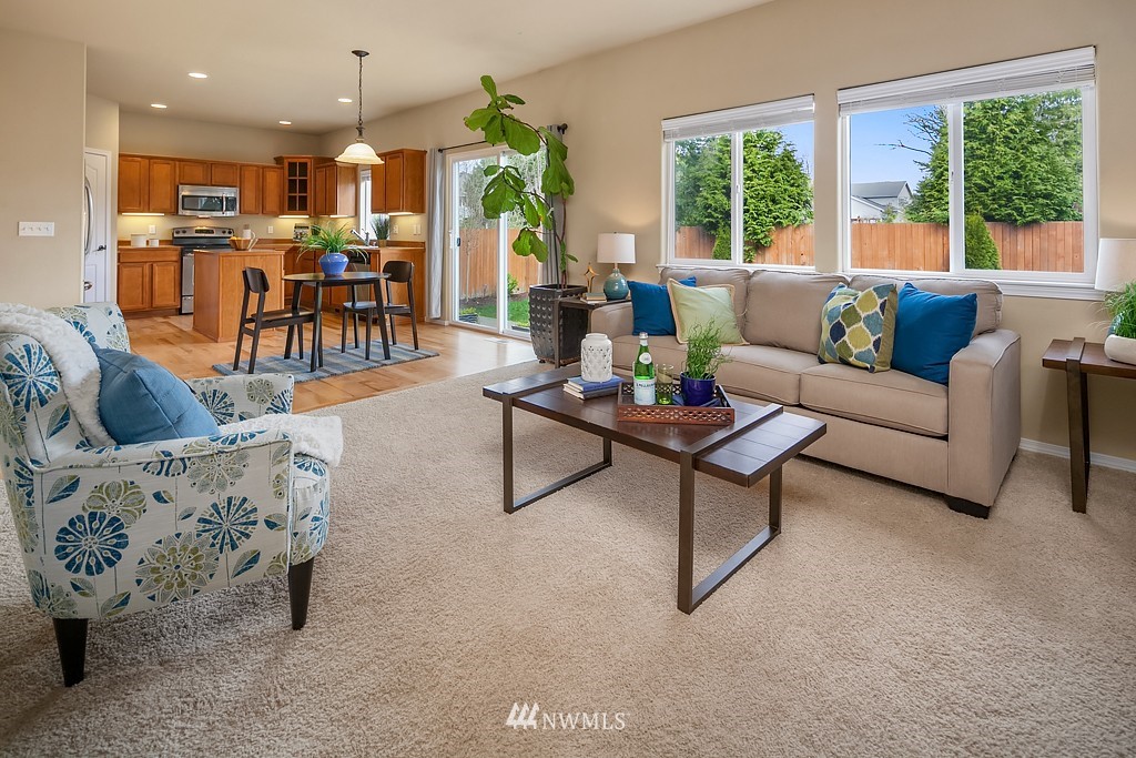 215 196th Place Southwest Bothell, WA 98012 - Photo 15 of 25