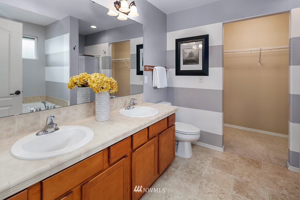 215 196th Place Southwest Bothell, WA 98012 - Photo 19 of 25