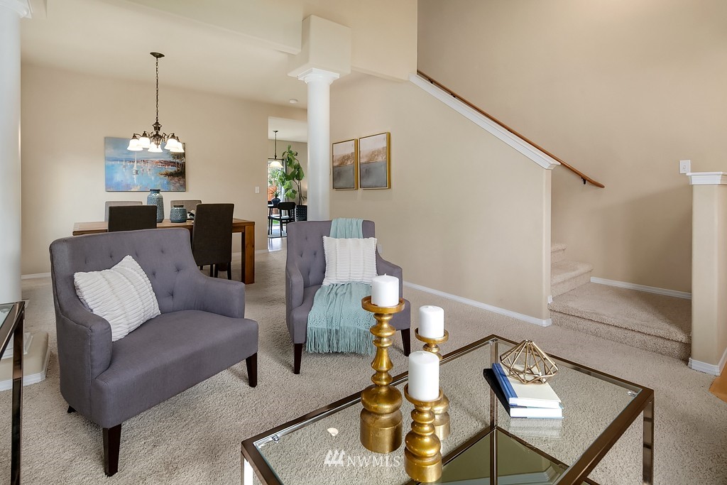 215 196th Place Southwest Bothell, WA 98012 - Photo 5 of 25