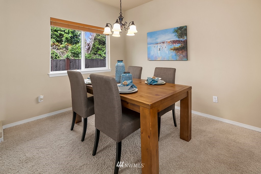 215 196th Place Southwest Bothell, WA 98012 - Photo 6 of 25