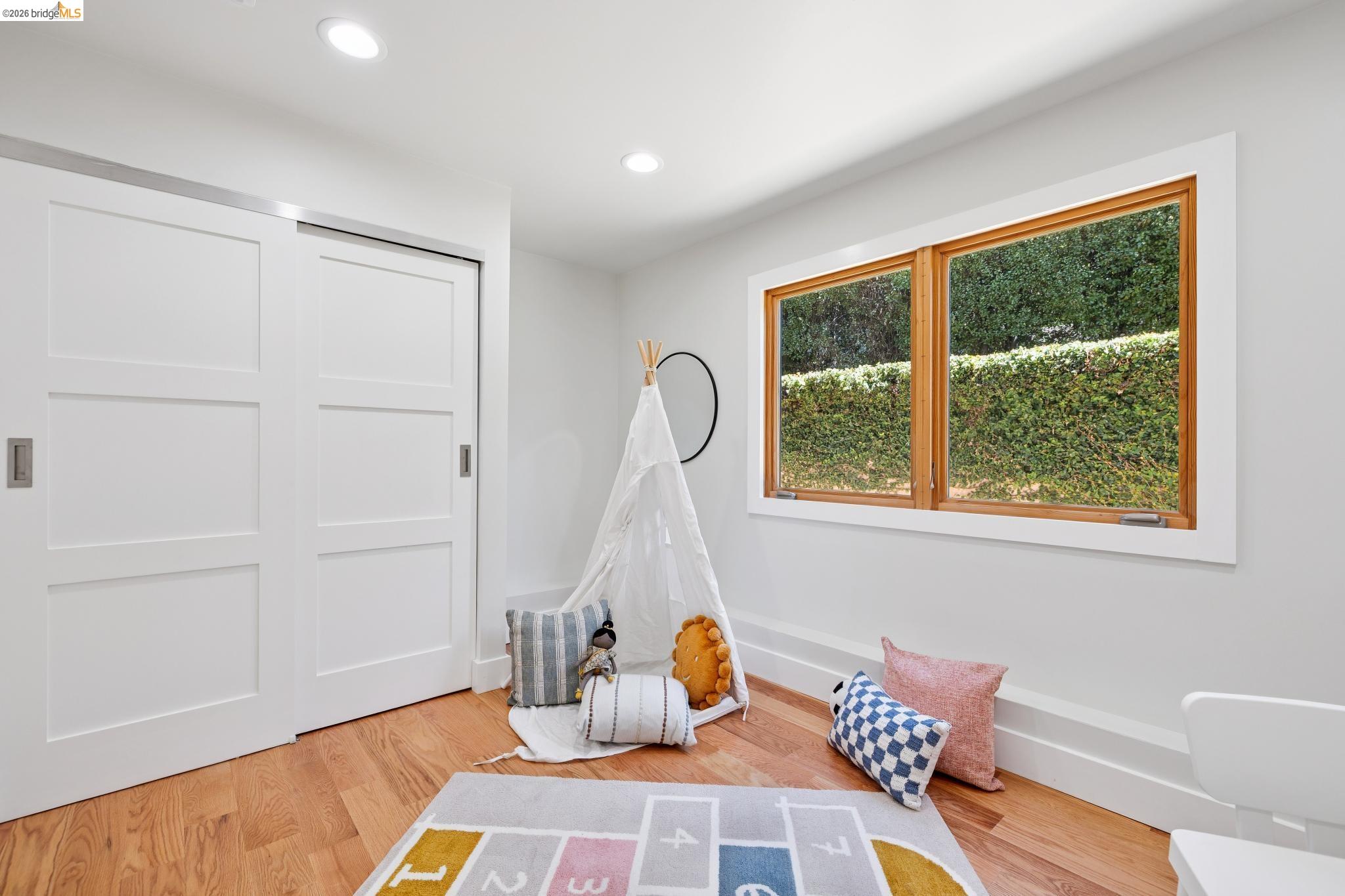 921 Underhills Road Oakland, CA 94610 - Photo 63 of 97