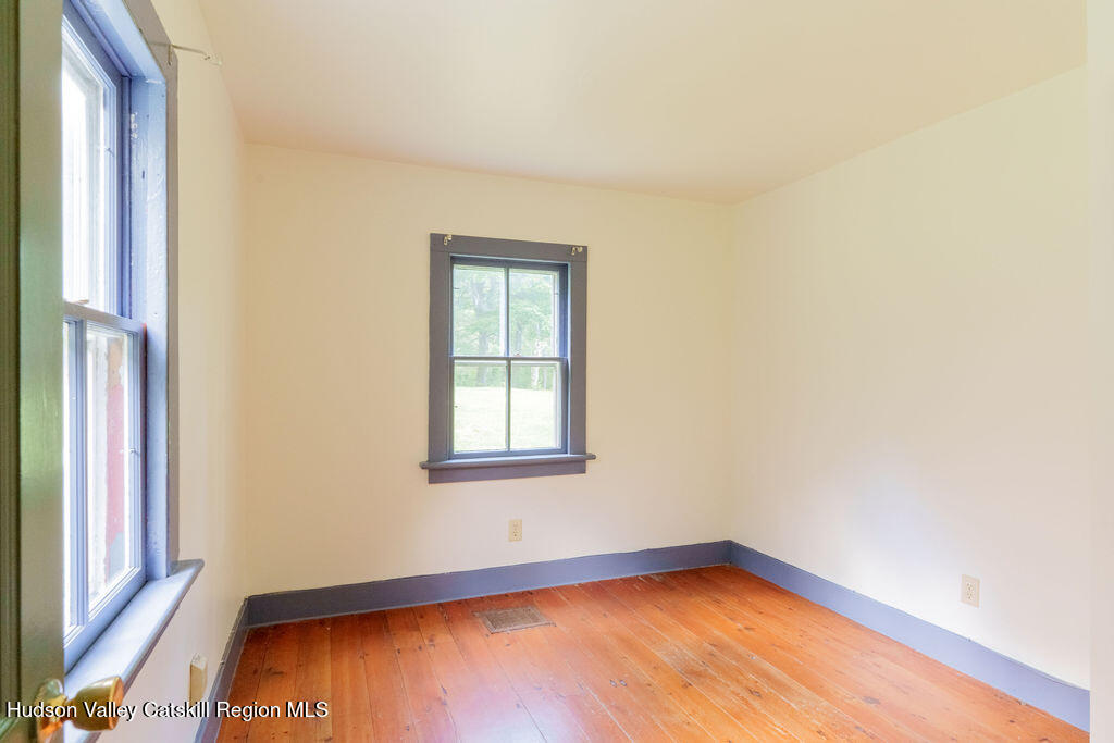 286 Manor Rock Road Craryville, NY 12521 - Photo 18 of 41 286ManorRock_Bed3b