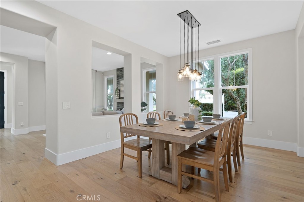 18 Foliate Way Ladera Ranch, CA 92694 - Photo 11 of 71 Dining Room