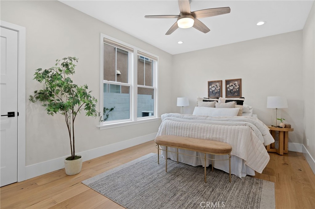 18 Foliate Way Ladera Ranch, CA 92694 - Photo 26 of 71 Main Floor Bedroom