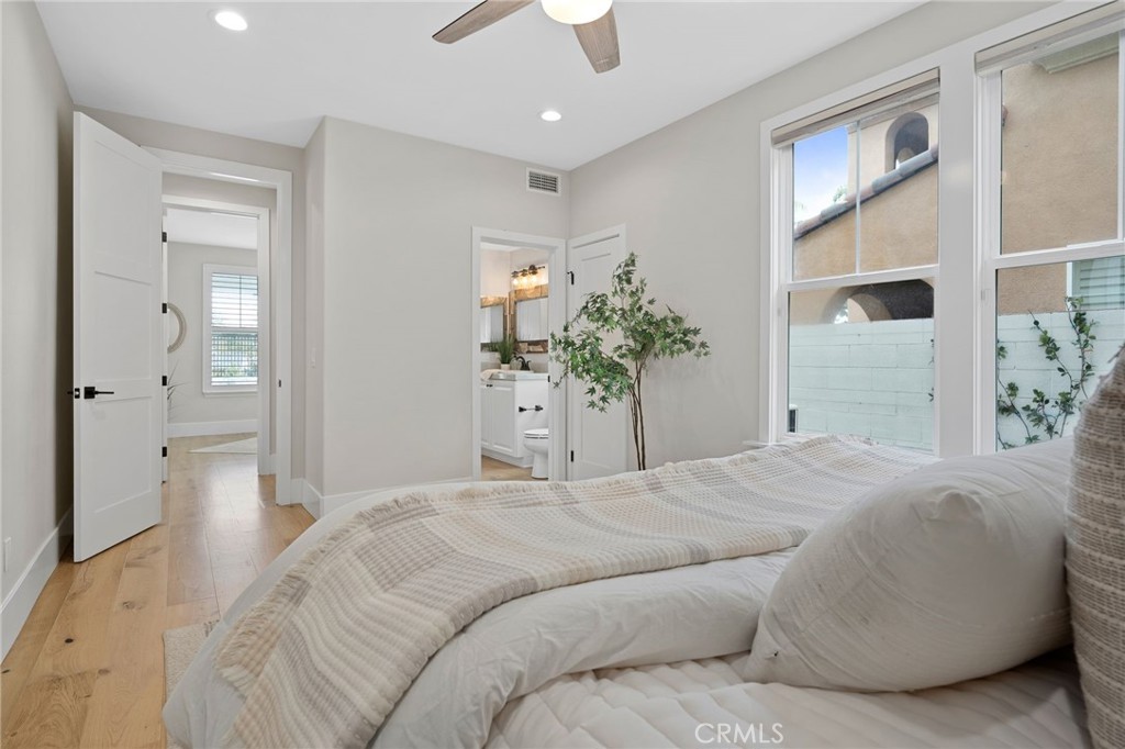 18 Foliate Way Ladera Ranch, CA 92694 - Photo 27 of 71 Main Floor Bedroom