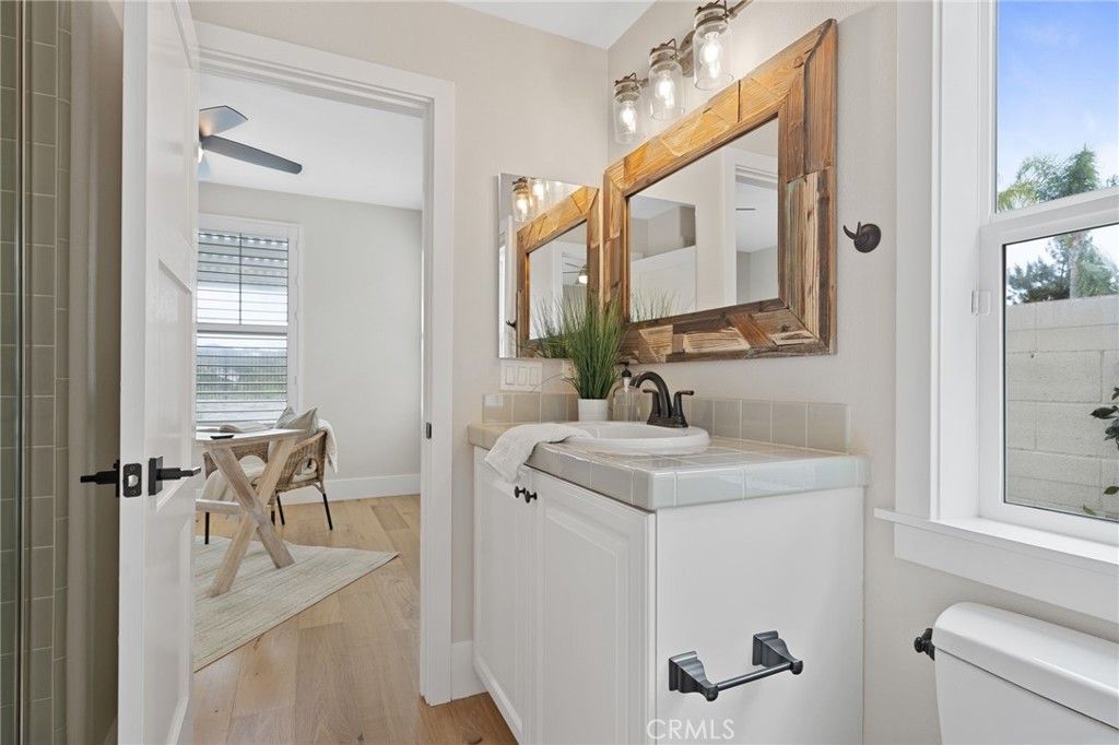 18 Foliate Way Ladera Ranch, CA 92694 - Photo 28 of 71 Main Floor Full Bathroom