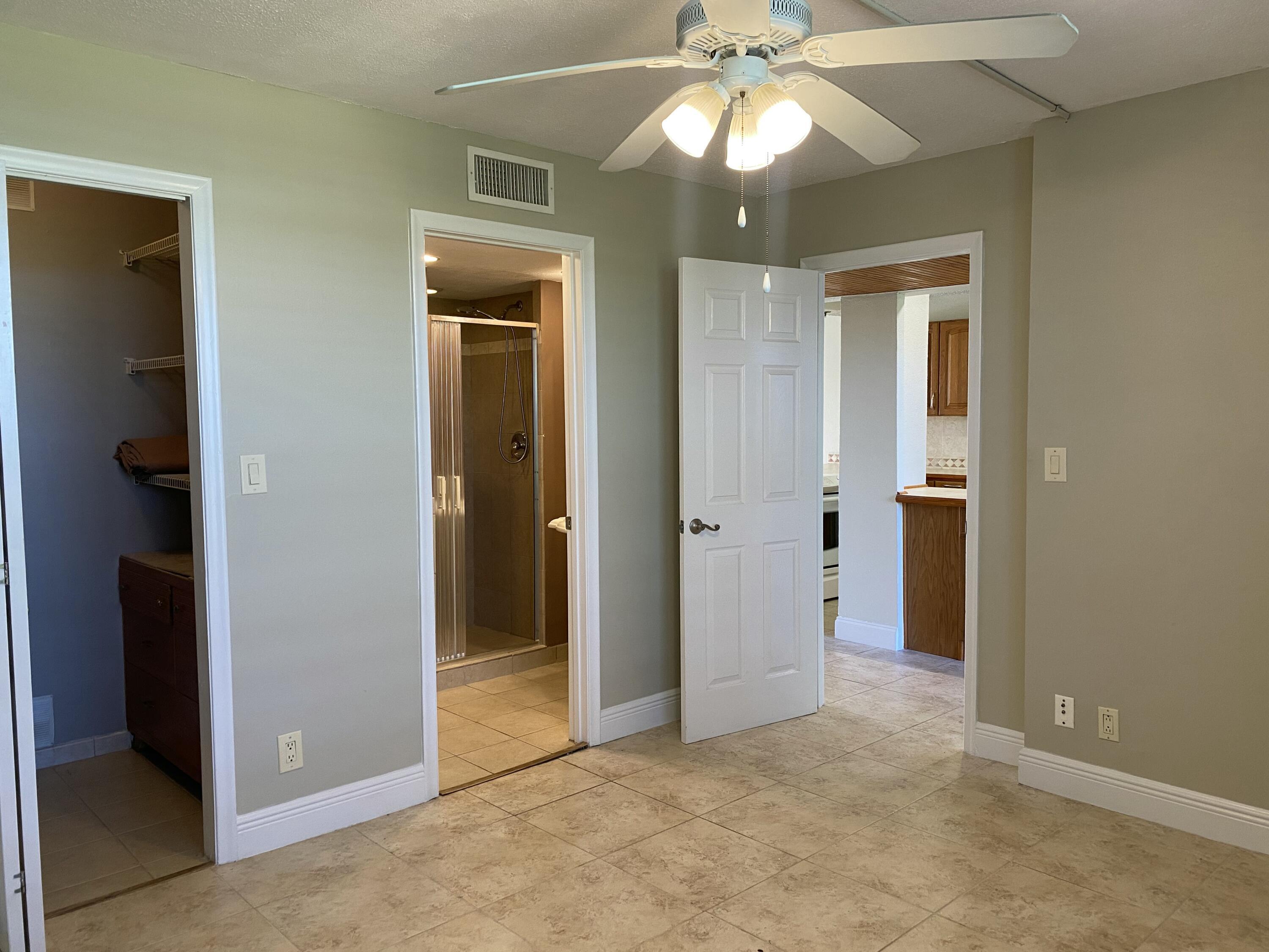 4 Royal Palm Way, Unit 308 Boca Raton, FL 33432 - Photo 19 of 33 20250225_152345106_iOS