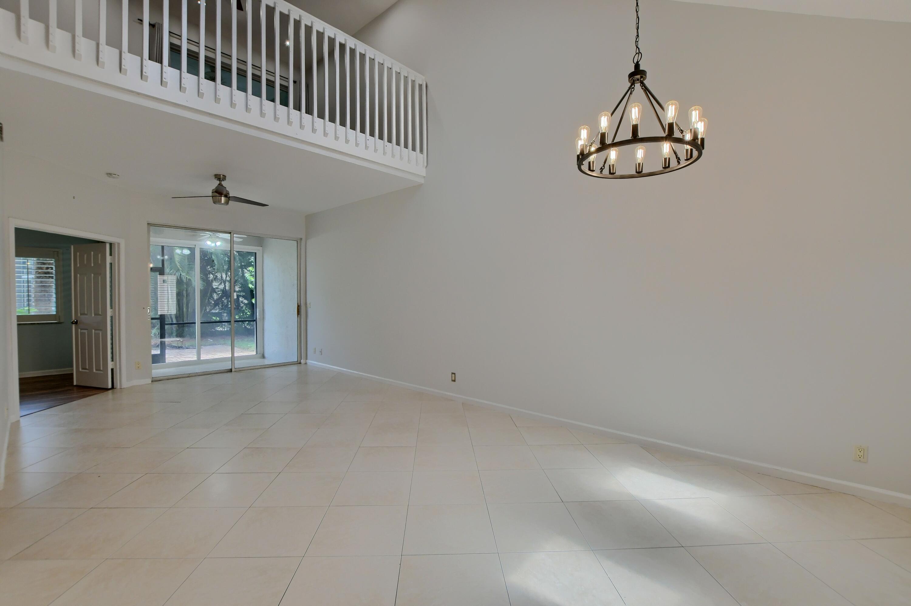 23061 Aqua View, Unit 6 Boca Raton, FL 33433 - Photo 7 of 29 20220802013733914653000000-o