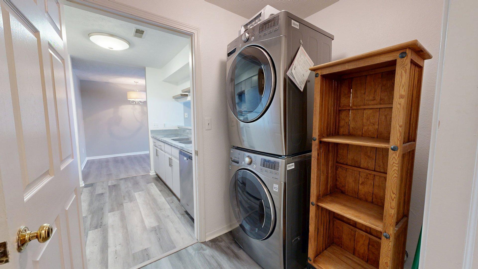 1265 Millbrook Trail Ann Arbor, MI 48108 - Photo 4 of 28 1265-Millbrook-Trail-12032025_165330