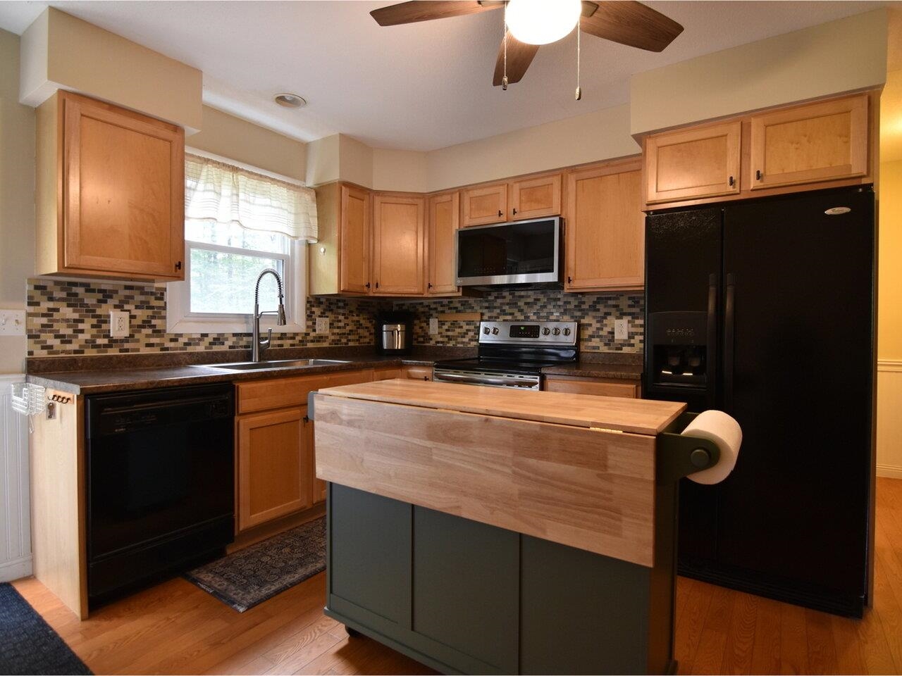 916 Williams Road, Unit 2 Colchester, VT 05446 - Photo 13 of 45 Gallery Image 13