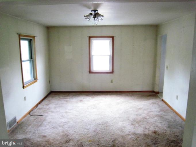315 Philadelphia Road Joppa, MD 21085 - Photo 8 of 30 Living Room #2