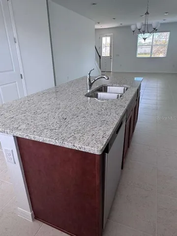 $2,600 | 17604 Northlake Grv Drive, Winter Garden, FL 34787