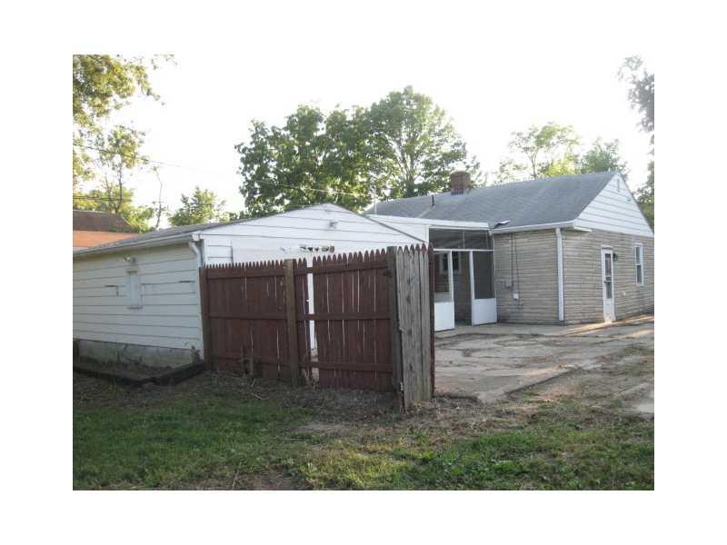 1023 South Roena Street Indianapolis, IN 46241 - Photo 2 of 7 Gallery Image 2