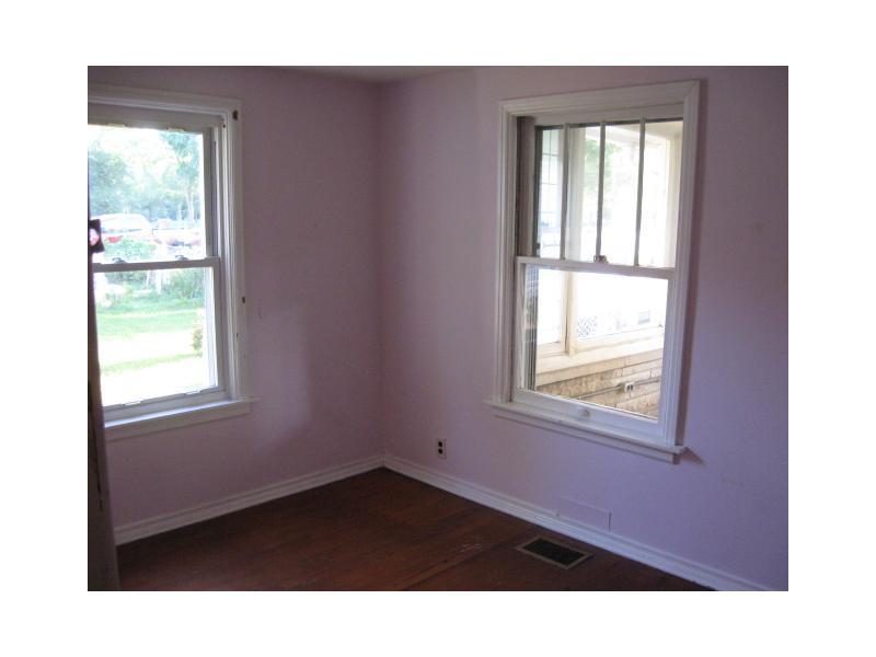 1023 South Roena Street Indianapolis, IN 46241 - Photo 6 of 7 Gallery Image 6