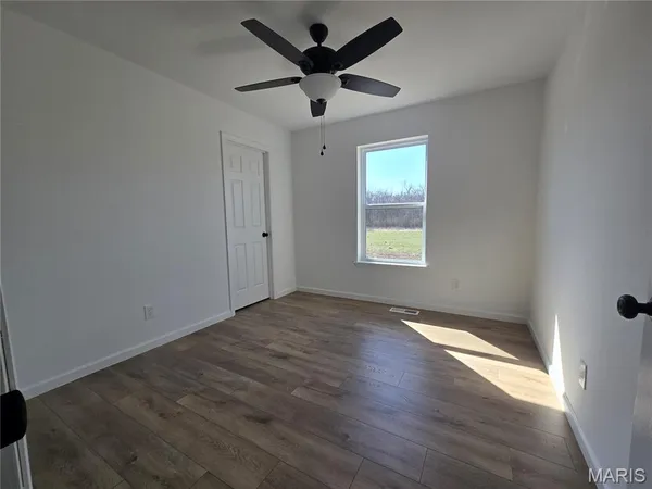 $312,500 | 221 Sycamore Creek Drive, Winfield, MO 63389