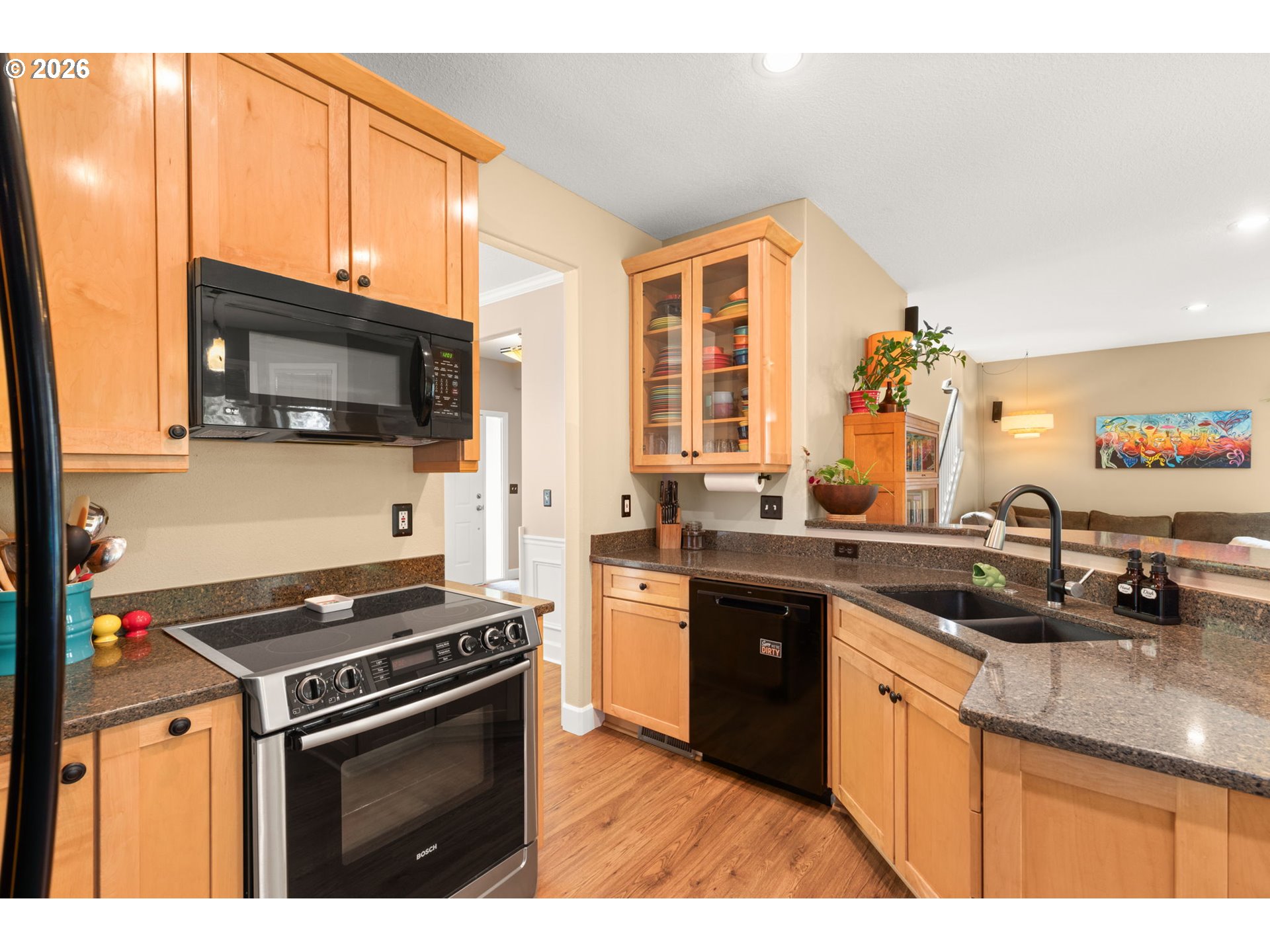 16183 Southwest 103rd Avenue Tigard, OR 97224 - Photo 13 of 48