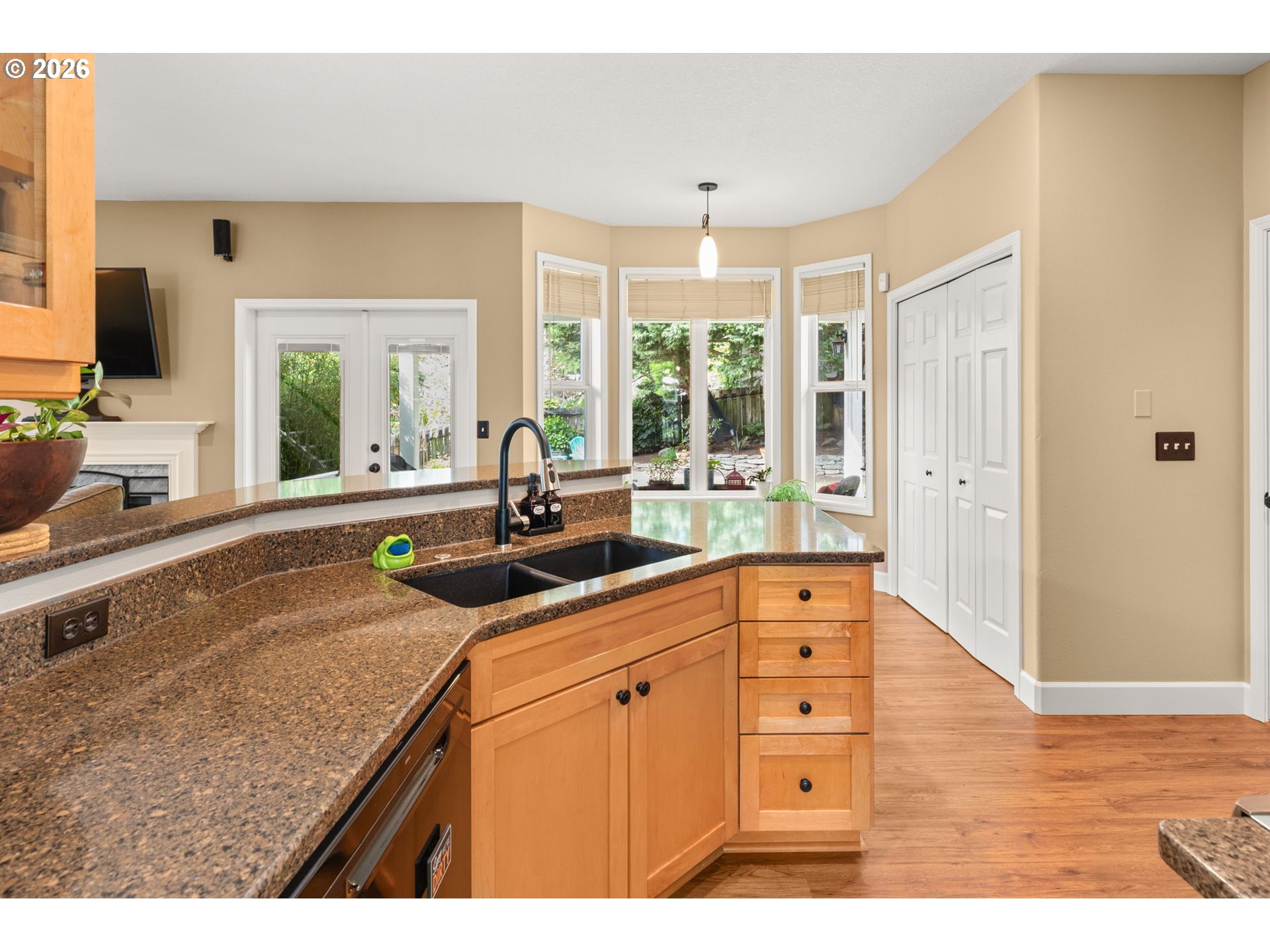 16183 Southwest 103rd Avenue Tigard, OR 97224 - Photo 16 of 48