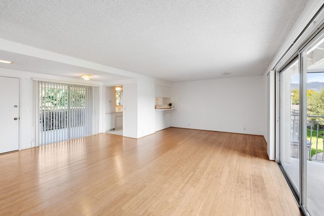 $575,000 | 250 North Fairview Avenue, Unit 6, Goleta, CA 93117