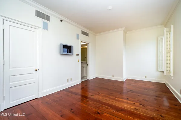 $560,000 | 1200 Meadowbrook Road, Unit 18, Jackson, MS 39206