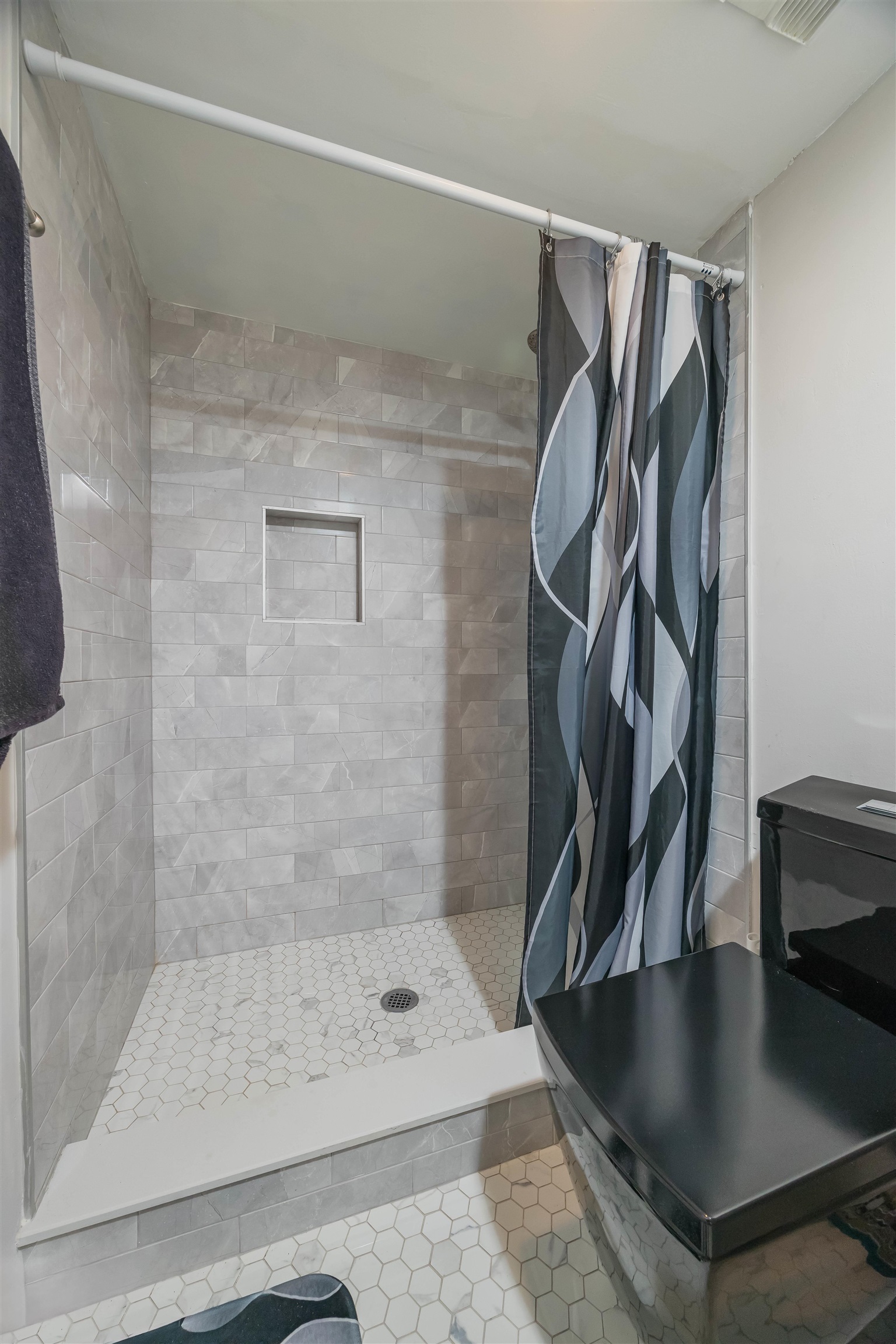 1 Dondanville Road, Unit 116C St. Augustine, FL 32080 - Photo 32 of 59 a bathroom with a shower and a sink