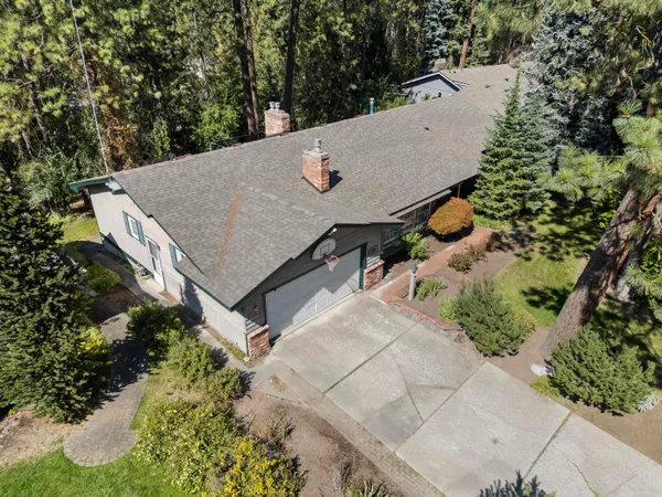 $600,000 | 912 West Bellwood Drive, Spokane, WA 99218
