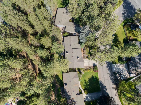 $600,000 | 912 West Bellwood Drive, Spokane, WA 99218