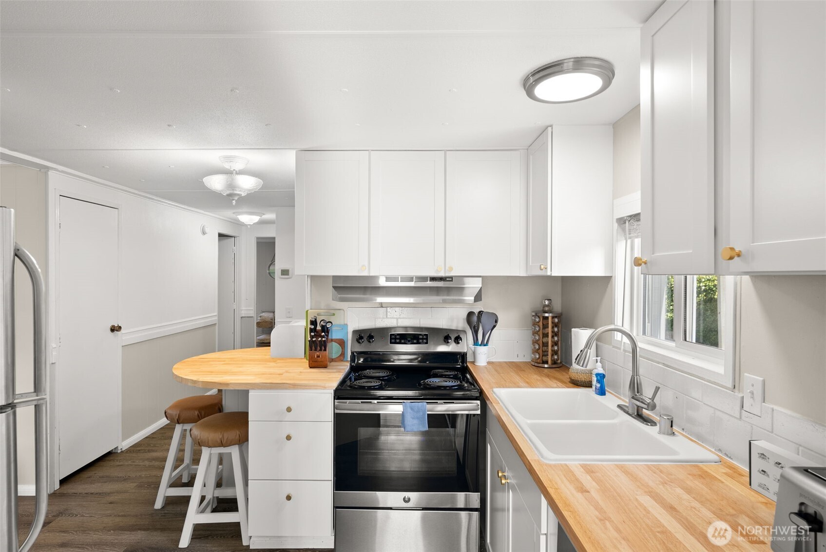 40 North Canal View Road Hoodsport, WA 98548 - Photo 19 of 30