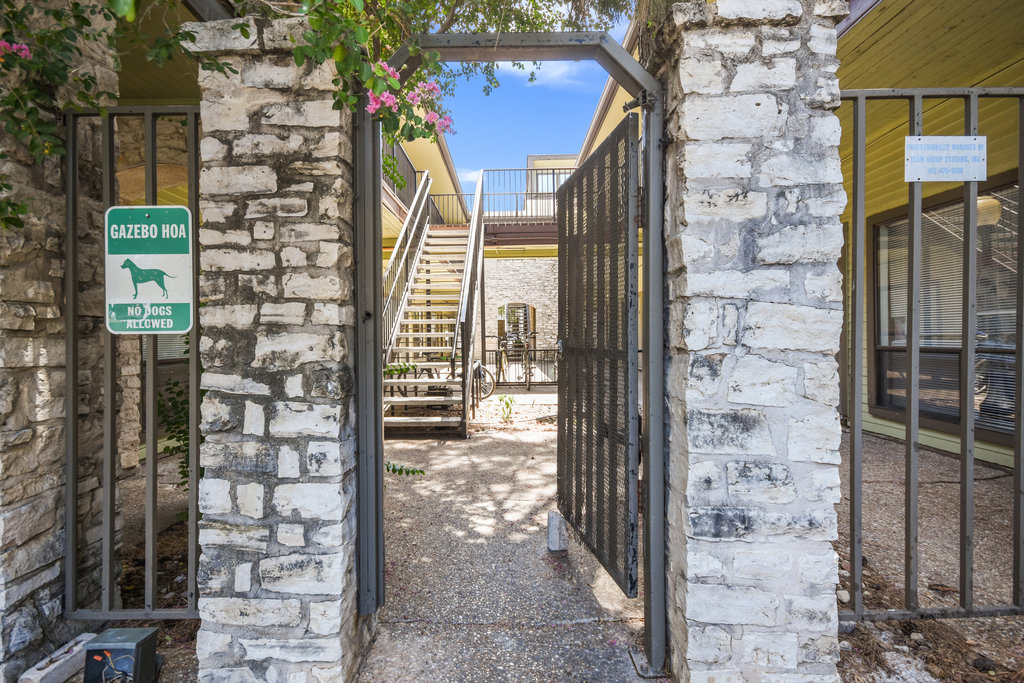 2815 Rio Grande Street, Unit 109 Austin, TX 78705 - Photo 18 of 25