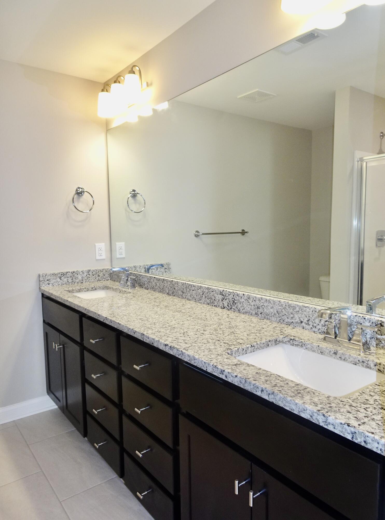 1308 Greendale Road Lexington, KY 40511 - Photo 13 of 26 DSC05923