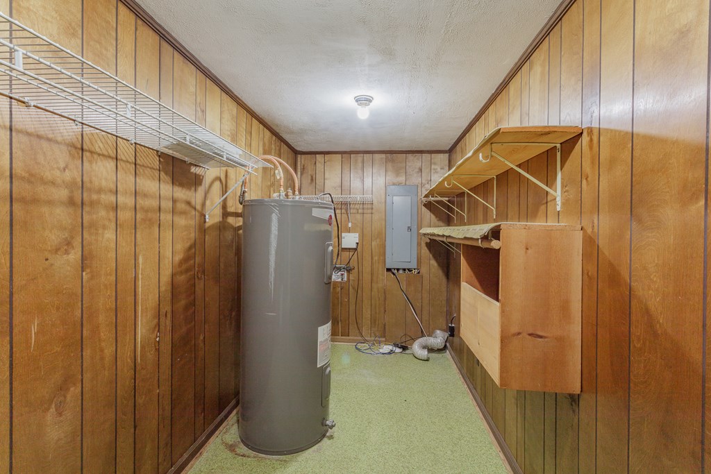170 Round Knob Road Rocky Face, GA 30740 - Photo 28 of 59 Laundry