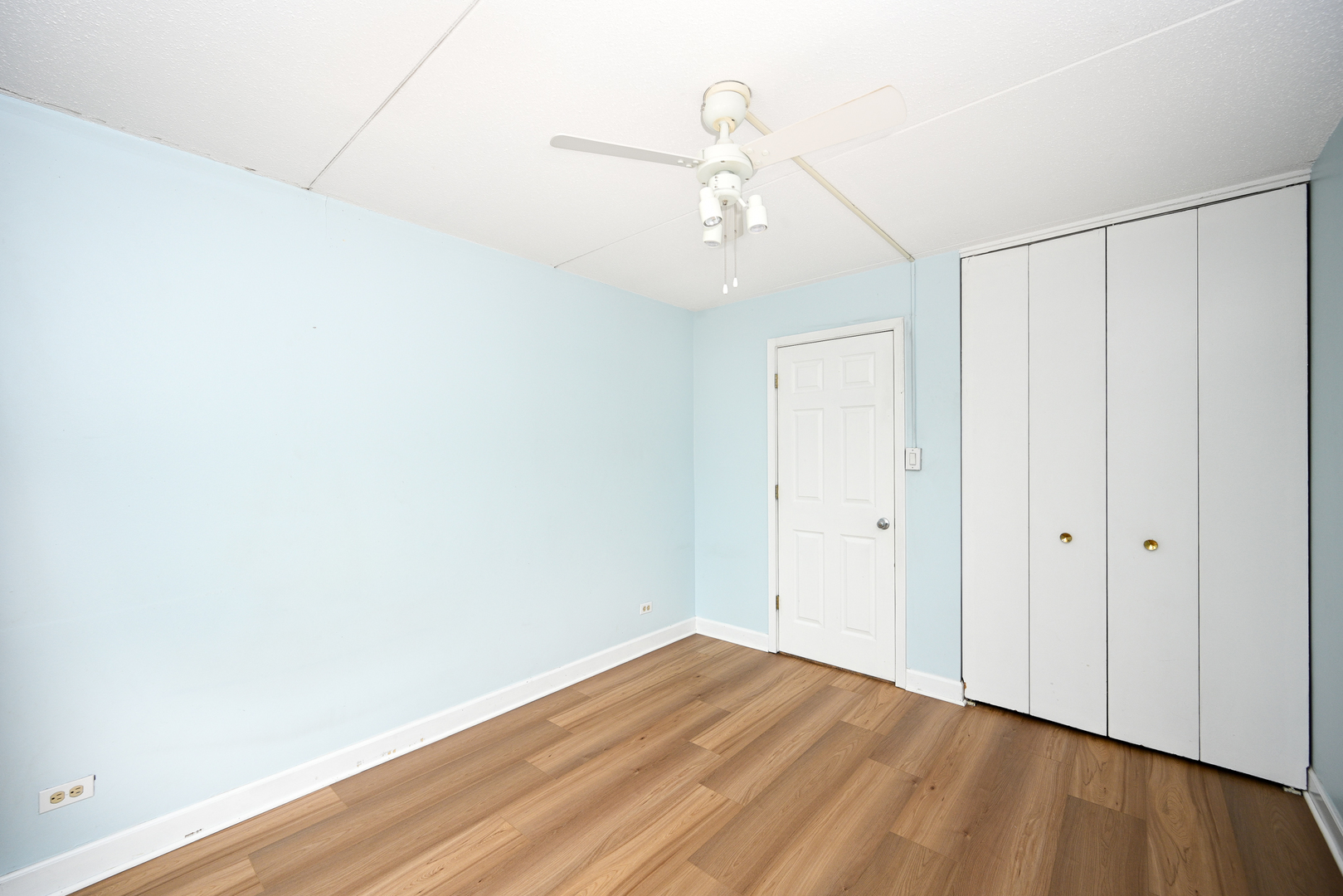 2005 South Finley Road, Unit 306 Lombard, IL 60148 - Photo 23 of 31 Gallery Image 23