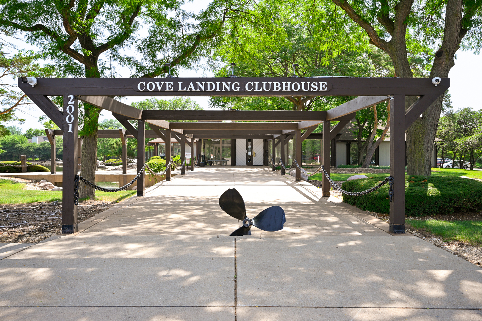 2005 South Finley Road, Unit 306 Lombard, IL 60148 - Photo 4 of 31 Gallery Image 4