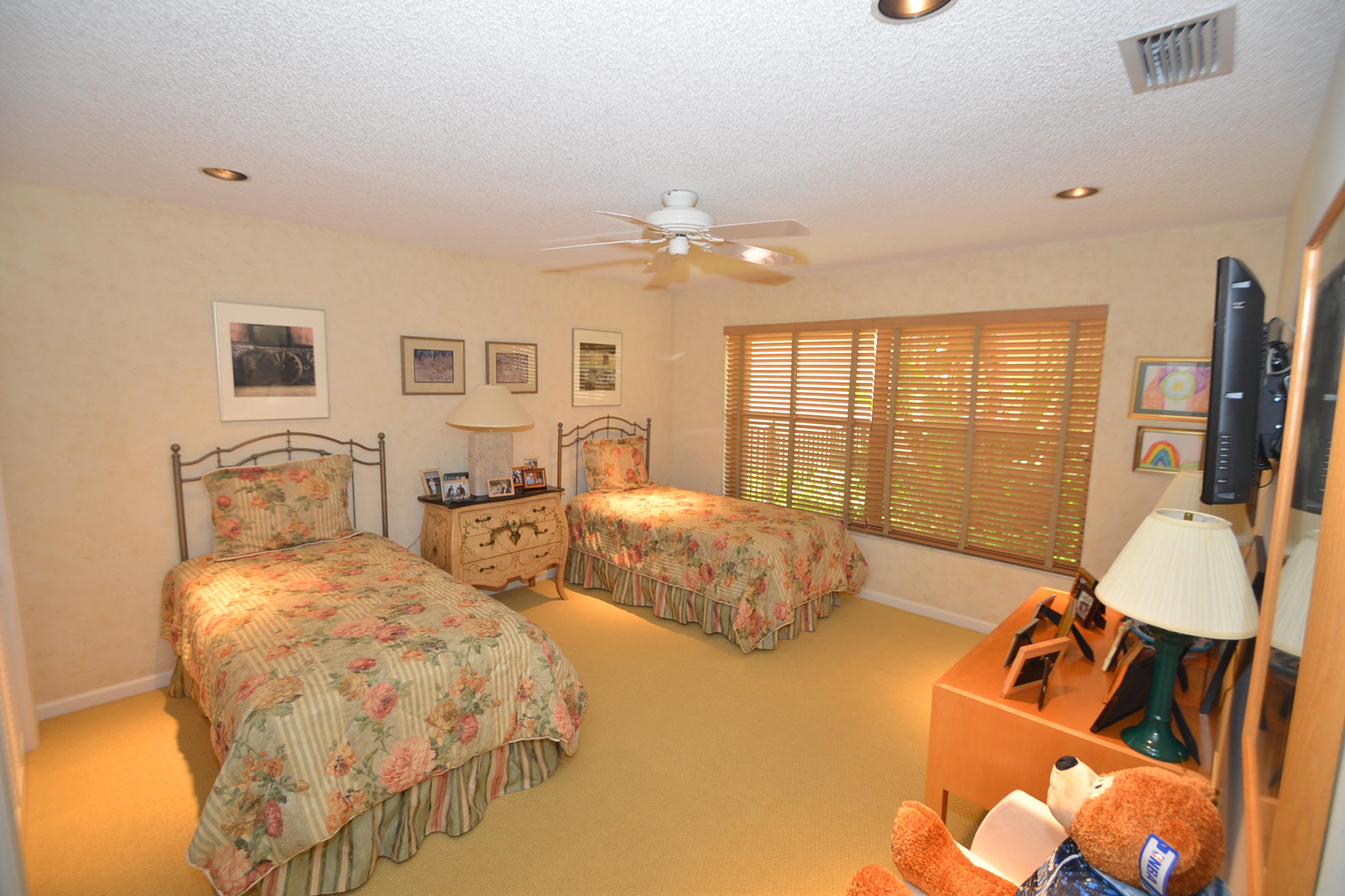 19357 Cedar Glen Drive Boca Raton, FL 33434 - Photo 24 of 40 DSC_0371