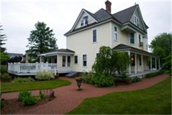 434 Springfield Street Chicopee, MA 01013 - Photo 19 of 20 Gallery Image 19