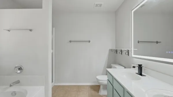 $1,800 | 308 Lonestar Gait, Selma, TX 78154