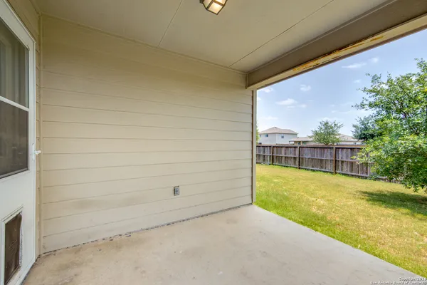 $1,900 | 308 Lonestar Gait, Selma, TX 78154