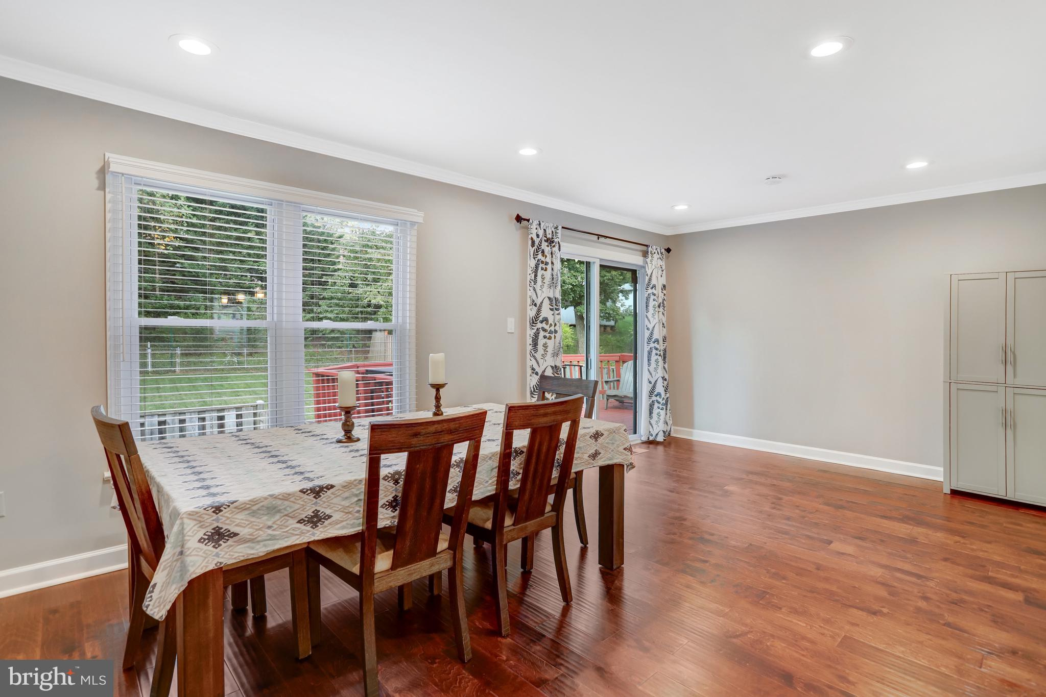 5775 Heming Avenue Springfield, VA 22151 - Photo 11 of 88 Dining