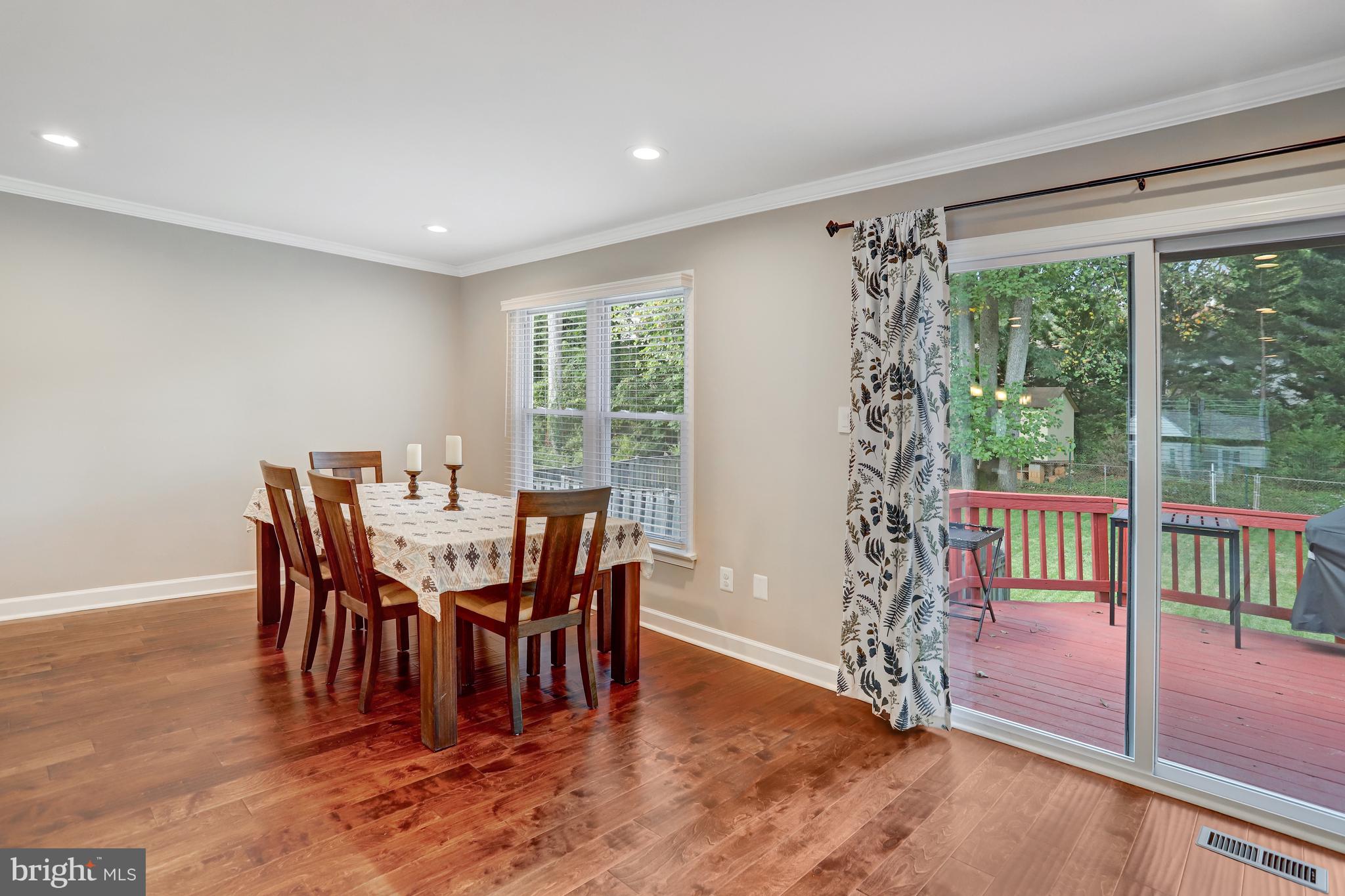 5775 Heming Avenue Springfield, VA 22151 - Photo 13 of 88 Dining