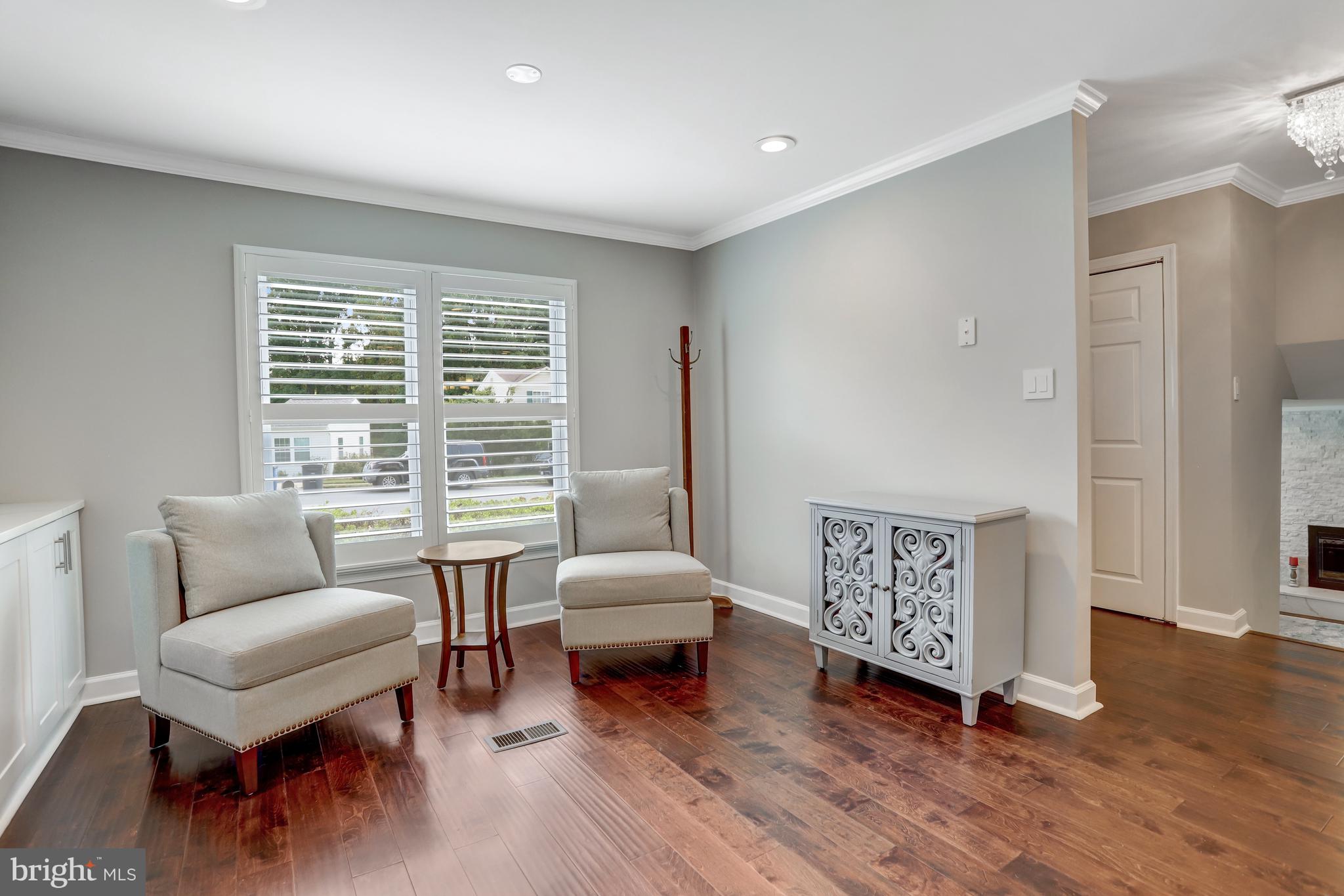 5775 Heming Avenue Springfield, VA 22151 - Photo 25 of 88 Sitting area