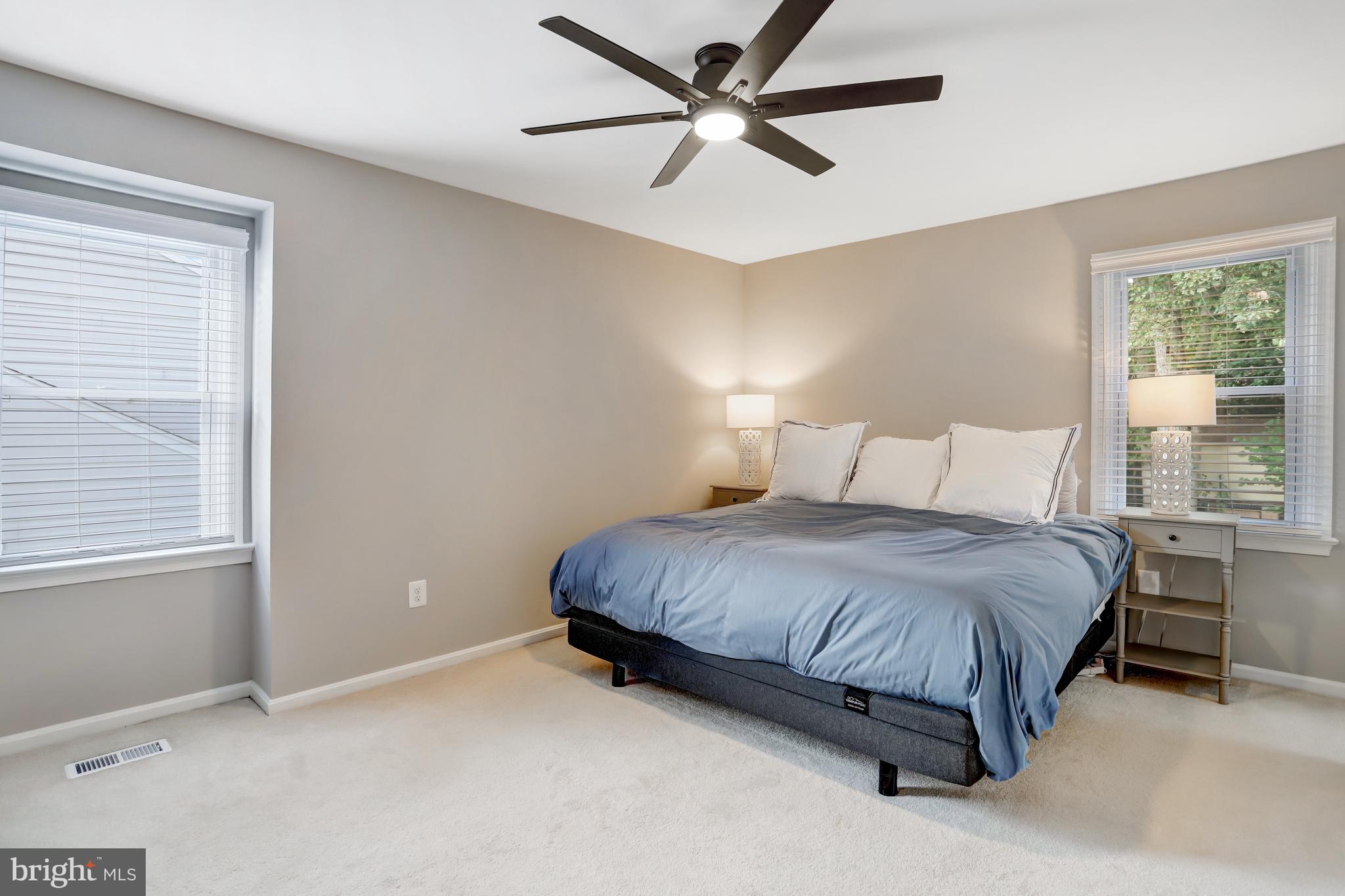 5775 Heming Avenue Springfield, VA 22151 - Photo 47 of 88 Upper level primary bed