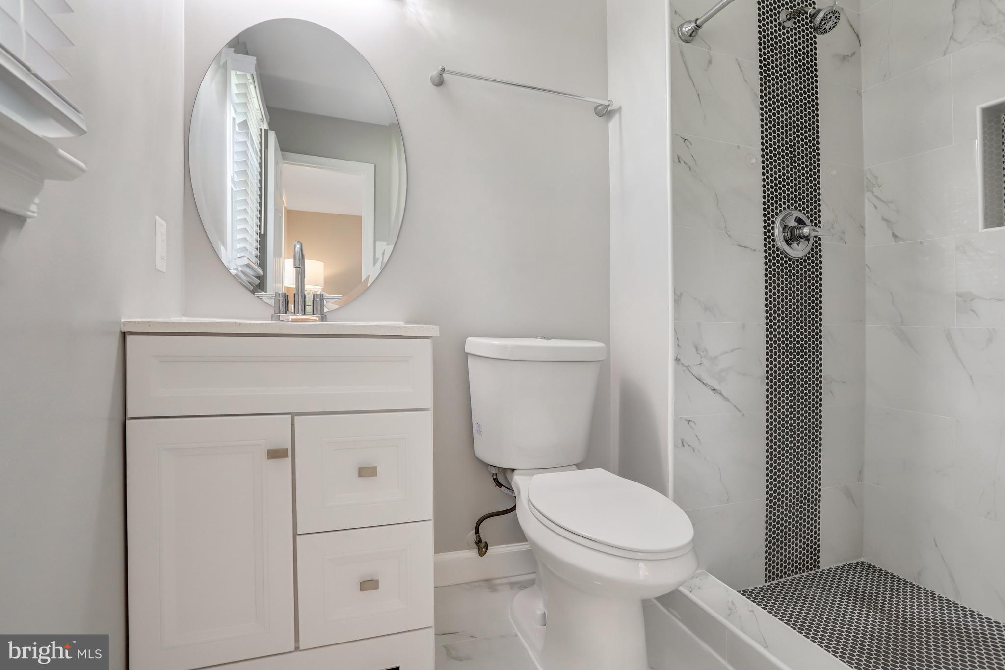 5775 Heming Avenue Springfield, VA 22151 - Photo 50 of 88 Primary bath