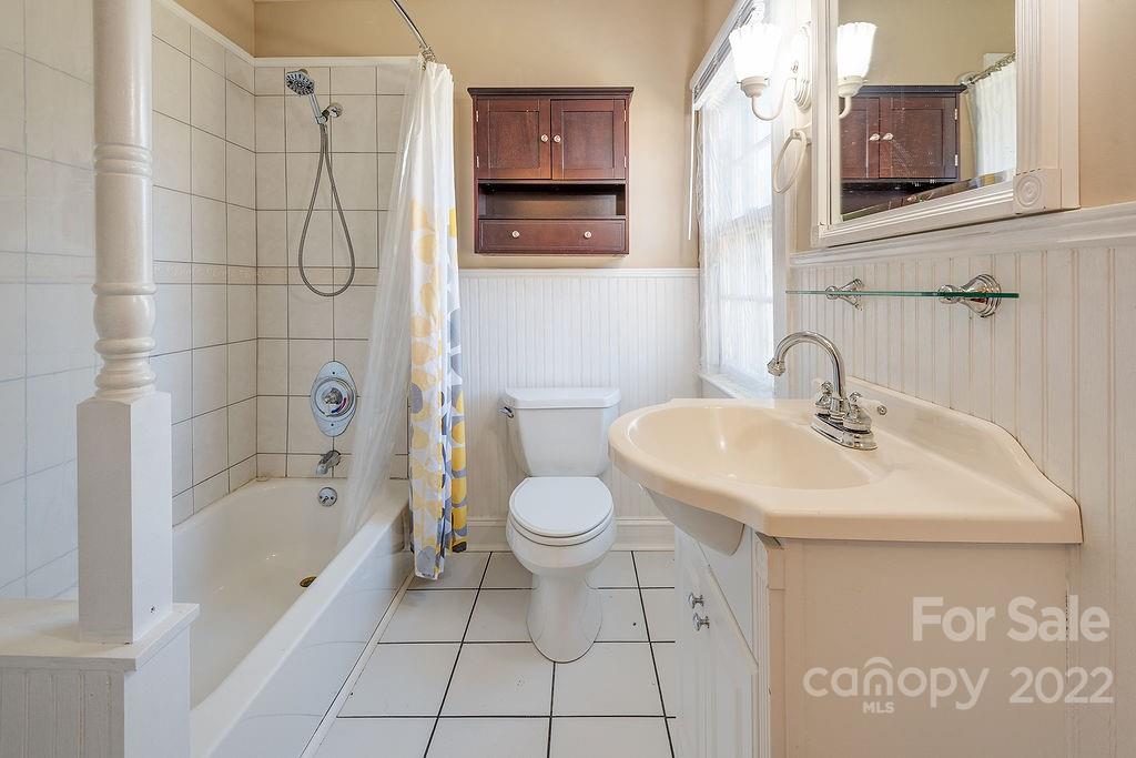 74 Manetta Road Asheville, NC 28804 - Photo 17 of 33 Gallery Image 17