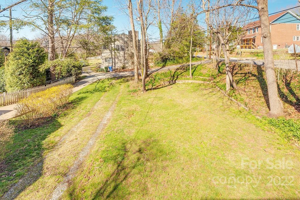 74 Manetta Road Asheville, NC 28804 - Photo 30 of 33 Gallery Image 30