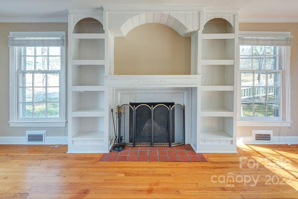 74 Manetta Road Asheville, NC 28804 - Photo 5 of 33 Gallery Image 5
