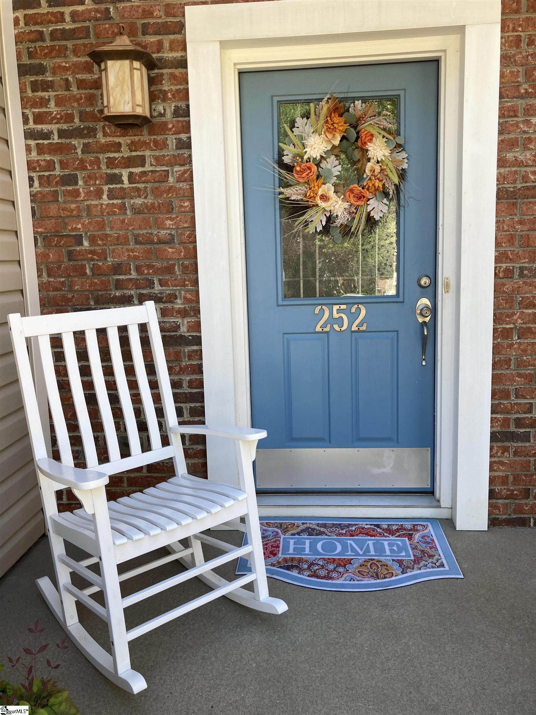 252 Barbours Lane Greenville, SC 29607 - Photo 2 of 27