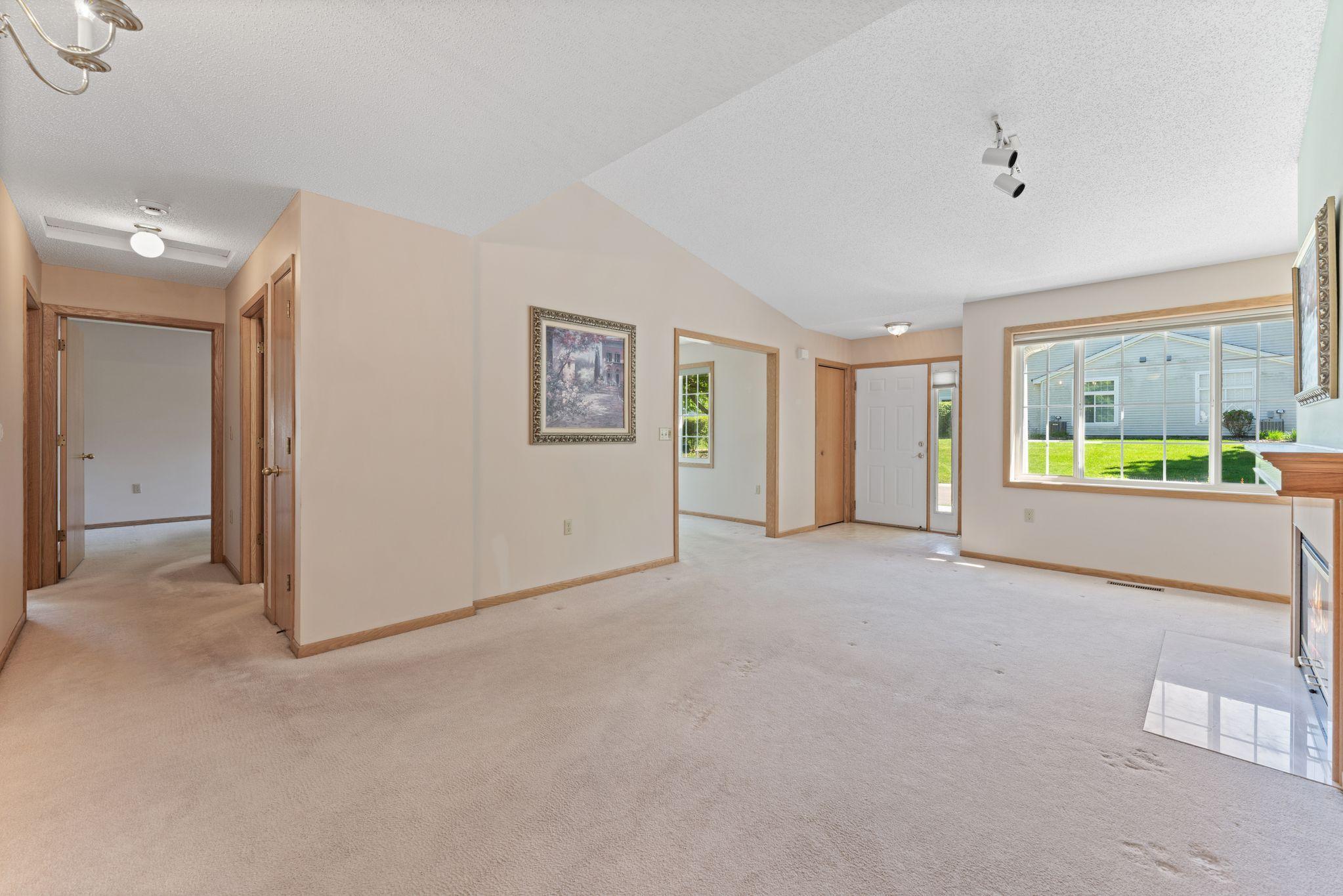 8725 Baxter Way, Unit 43 Inver Grove Heights, MN 55076 - Photo 14 of 19