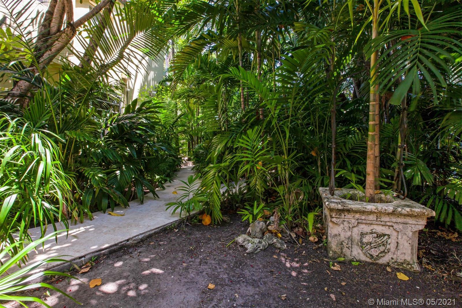 5619 North Bay Road Miami Beach, FL 33140 - Photo 20 of 27 Gallery Image 20