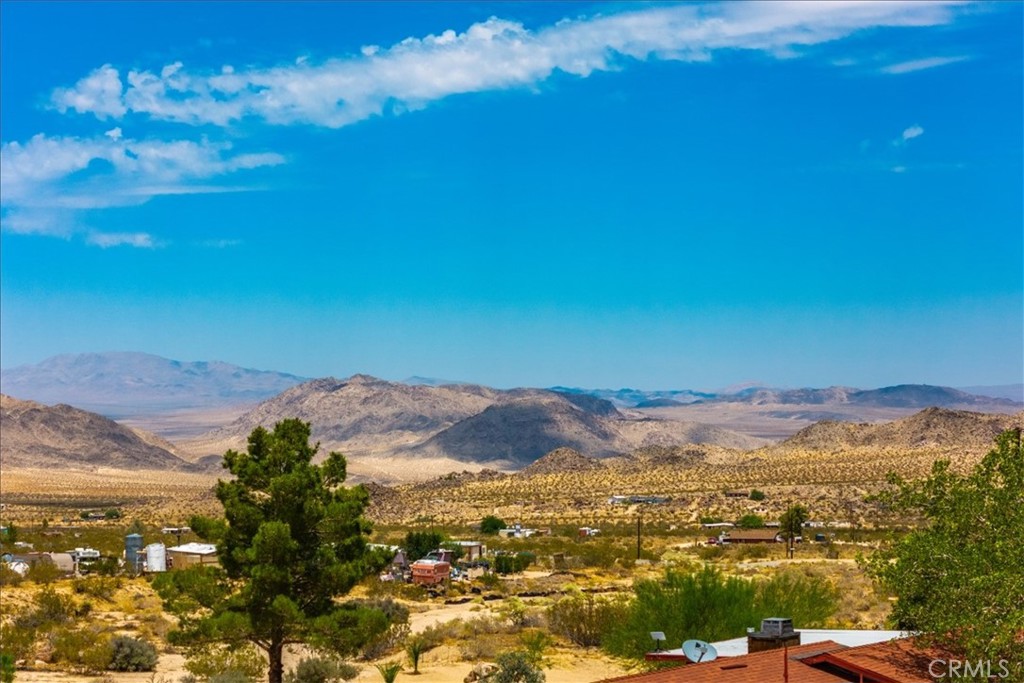 777 Quail Bush Road Landers, CA 92285 - Photo 34 of 46 a view of city and mountain
